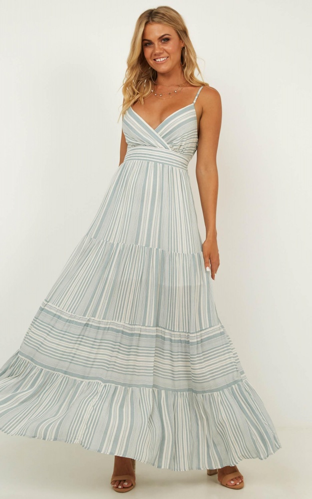 9 Of The Best Maxi Dress Styles ...