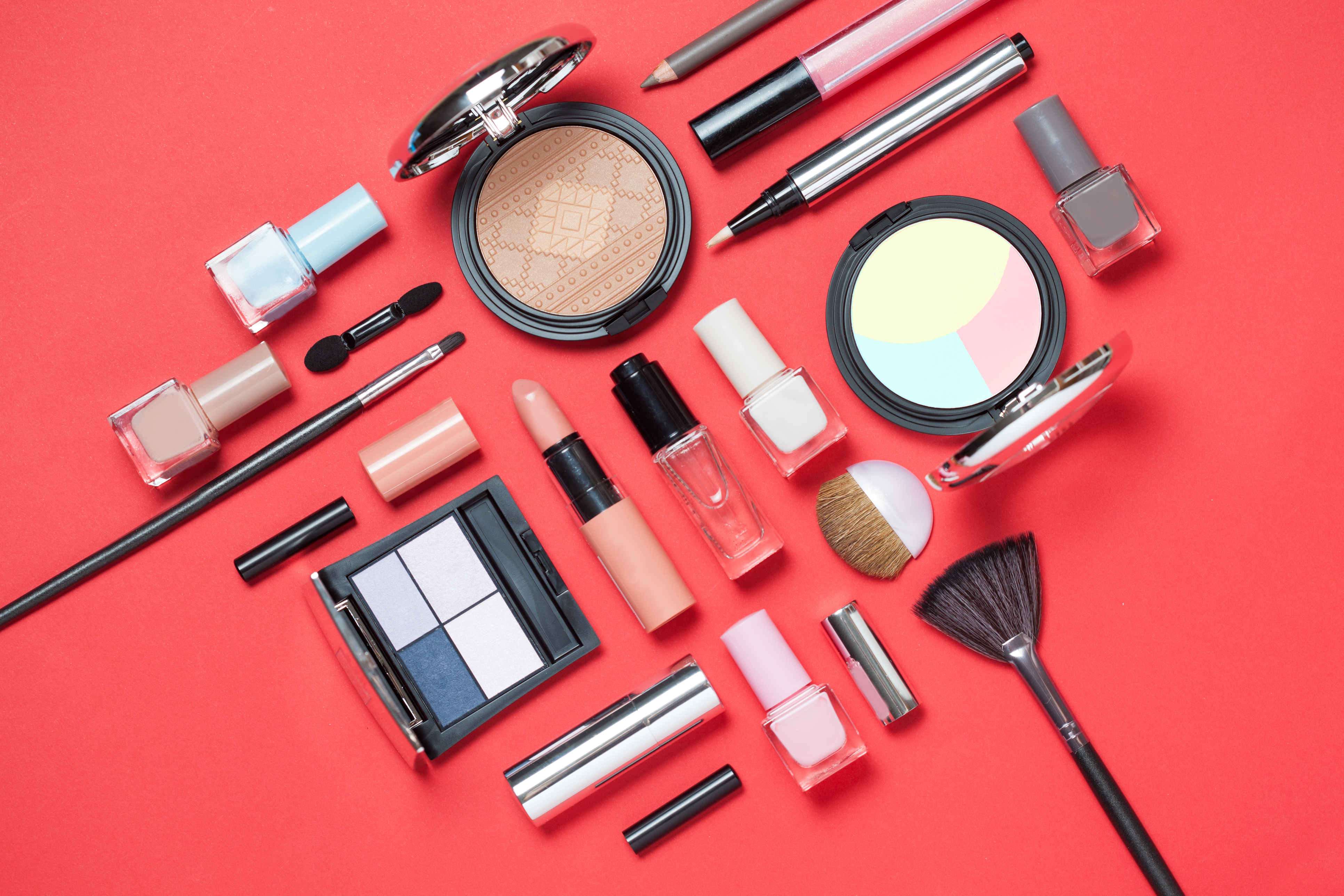 I Went 7 Days Without Makeup, Here’s What Happened