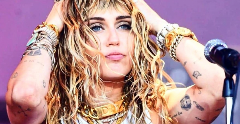 MILEY CYRUS